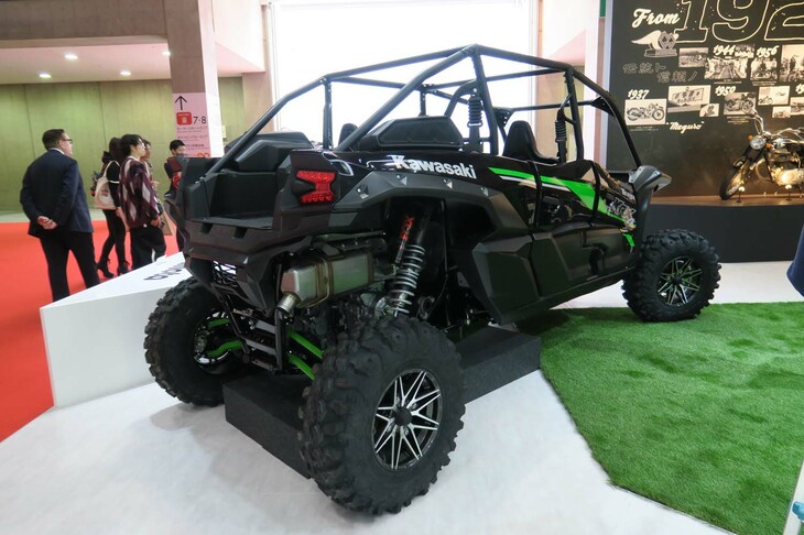 カワサキ・テリックスKRX4 1000