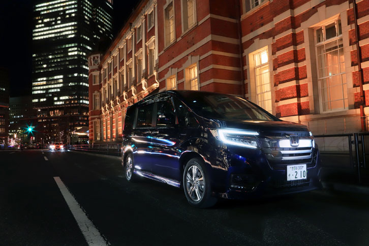 ホンダ・ステップワゴン スパーダ ハイブリッドG・EX Honda SENSING