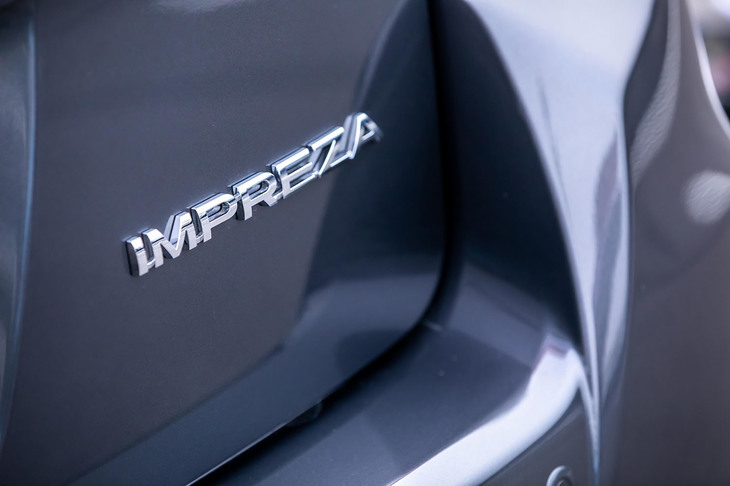 スバル・インプレッサスポーツ2.0i-S EyeSight