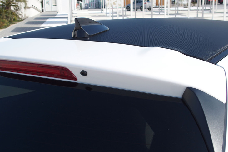 マツダ2 15 BD（リアスポイラー）