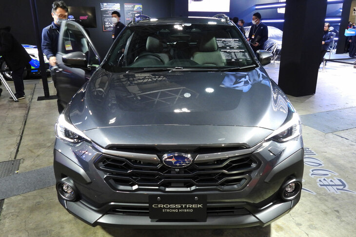 スバル・クロストレック ストロングハイブリッドSTIパフォーマンス