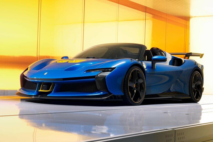 フェラーリSF90 XXスパイダー