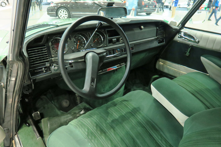 シトロエンDS23／アウトニーズ