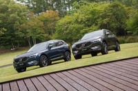 ボディーサイズは全長×全幅×全高＝4690×1900×1660mmで、ホイールベースは2865mm。初代よりも5cm長く、5cm低く、ホイールベースは9cm延ばされている。