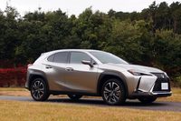 他のブランドでは見られない、さまざまな試みが見られるレクサスのデザインは、明照寺氏いわく「非常に見どころが多く、参考になる」ものだとか。