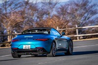 走りの質は、クローズドの状態では「鋭く」、オープンで「上品」に変化する。その二面性は新型「SL」の大きな特徴といえる。