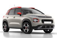 最新のシトロエンデザインにSUV風味をトッピング　新型車「シトロエンC3エアクロスSUV」発売の画像