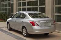 新型「日産ティーダラティオ」北米でデビュー【ニューヨークショー2011】の画像