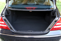 メルセデス・ベンツ C230アバンギャルド（FR/7AT）【試乗記】の画像