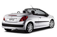 プジョーの新型クーペカブリオレ「207CC」誕生の画像