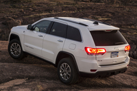 8AT搭載の新型「グランドチェロキー」登場の画像