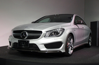 「メルセデス・ベンツCLAクラス」写真は最もハイパワーな「CLA45 AMG 4MATIC」。
    