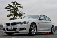 ガソリン、ハイブリッド、クリーンディーゼルと多彩なパワーユニットの展開で人気を集めた「3シリーズ」。海外のモーターショーでは2ドアクーペの「4シリーズ」もお披露目されているが、日本に来るのはかなり先のよう。