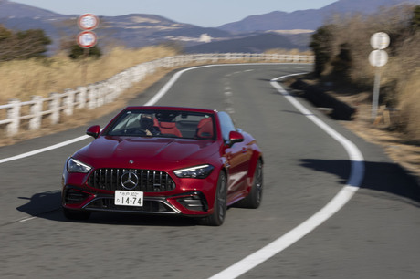 「メルセデスAMG CLE53 4MATIC＋カブリオレ」が日本に上陸。これでもかと詰め込まれたテクノロジーによって...