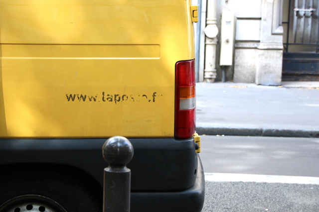 第511回：なかなかお買い得!? フランスの払い下げ郵便車、売ってます