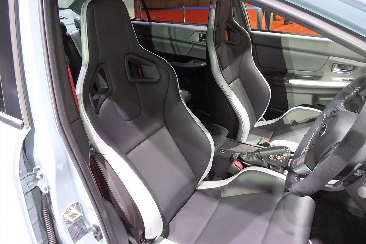 スバルWRX STI S208（インテリア）