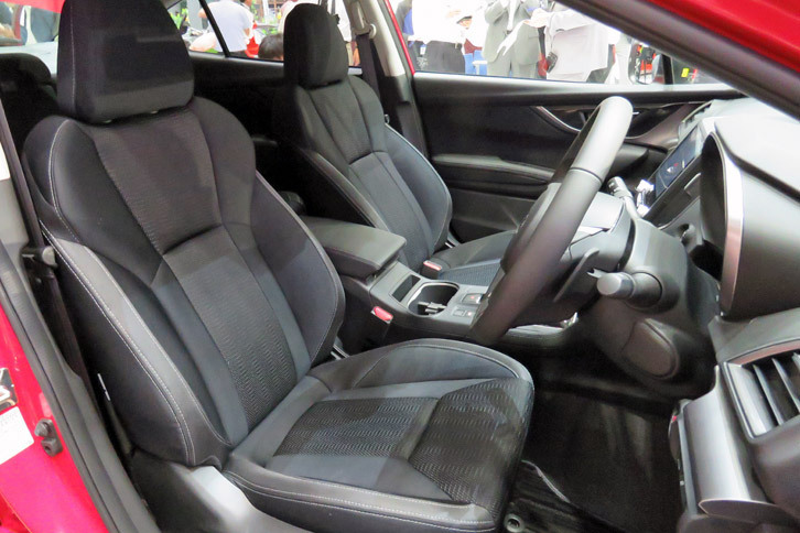 スバル・インプレッサG4（フロントシート）