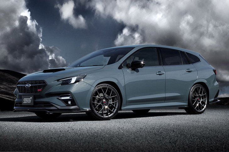 スバル・レヴォーグSTI Sport♯プロトタイプ