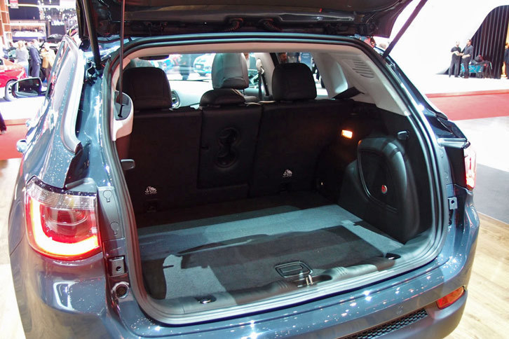 ジープ・コンパス