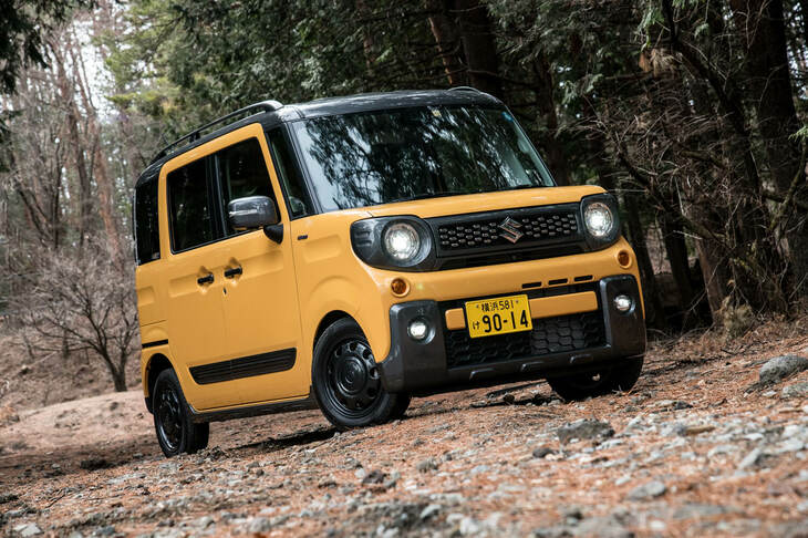 2018年12月の「スペーシア ギア」の設定などもあり、一時は「ダイハツ・タント」を超える勢いを見せたスペーシアだが、今は軽スーパーハイトワゴンで販売台数3位の位置に落ち着いている。