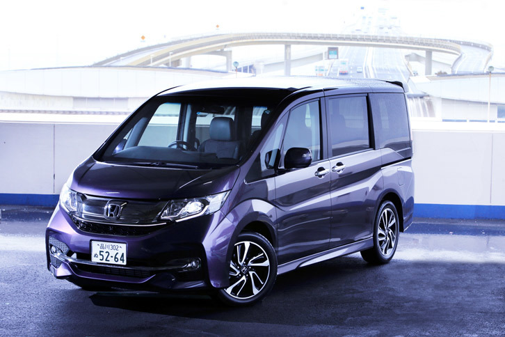 ホンダ・ステップワゴン スパーダ クールスピリットHonda SENSING