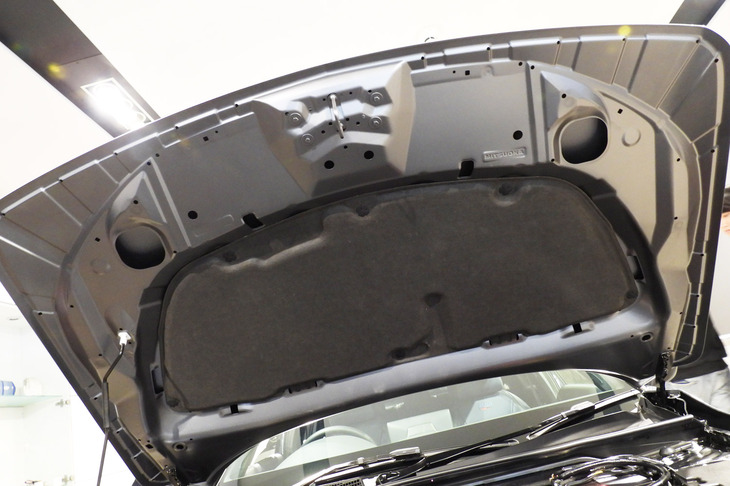 ミツオカM55ゼロエディション（ボンネット）