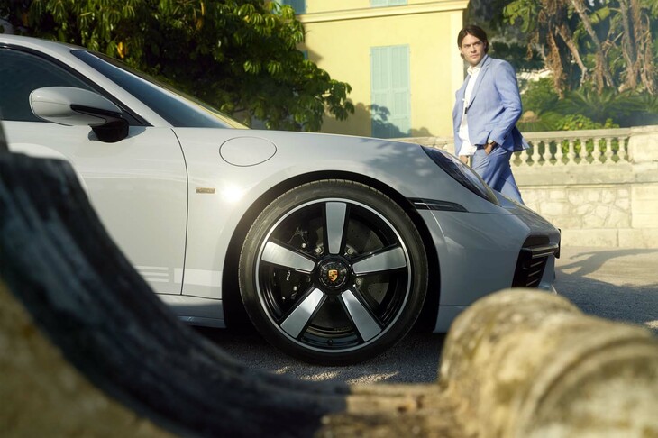 ポルシェ911スポーツクラシック