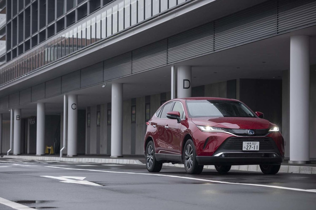 トヨタ ハリアー ハイブリッドg 4wd Cvt 試乗記 目印を忘れずに Webcg