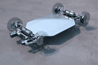 「ASSB」を採用したEVプラットフォームのイメージ。現行のEVプラットフォームよりも、格段に薄型化している。