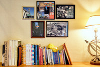 入川氏の本業は都市計画家。部屋には建築関連の書籍が目立つ。