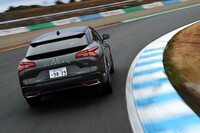 過去のCGアワードで高い評価を得ることの多いシトロエン。今年はビッグシトロエンの復活と期待される「C5 X」がエントリーしました。（photo：北畠主税）