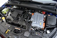 25.2km/リッターの低燃費を実現　「ルノー・ルーテシア」のハイブリッドモデル発売の画像