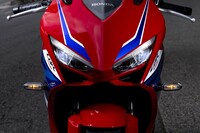 ホンダCBR650R E-Clutch