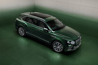 特別なカラーコーディネートがポイントの「ベントレー・ベンテイガ アトリエエディション」登場