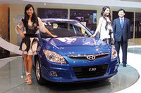 写真は2007年10月、東京モーターショーに登場したときの「i30」。
