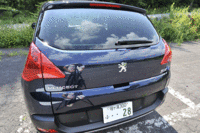 ラゲッジルーム容量は、リアシート使用時が432リッター、格納時は最大1241リッターにまで拡大する。

画像をクリックするとシートアレンジのさまが見られます。