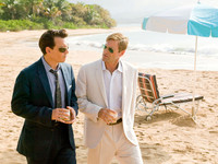 第30回：南の島にはラムの一気飲みと英米伊の名車が似合う!? − 『ラム・ダイアリー』の画像