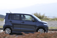 スズキ・ワゴンR スティングレーTS（FF/CVT）【ブリーフテスト】の画像