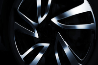 新型車「スバル・レヴォーグ」もうすぐお披露目【東京モーターショー2013】の画像