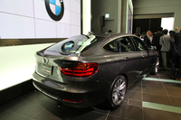 BMW、「3シリーズ グランツーリスモ」を発表の画像