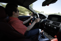 自動車ジャーナリストの河村康彦