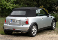 第156回：「MINIクーパー・コンバーチブル」世界初試乗！もしや買うかもしれません!?の画像