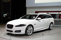 「ジャガー XFスポーツブレーク」