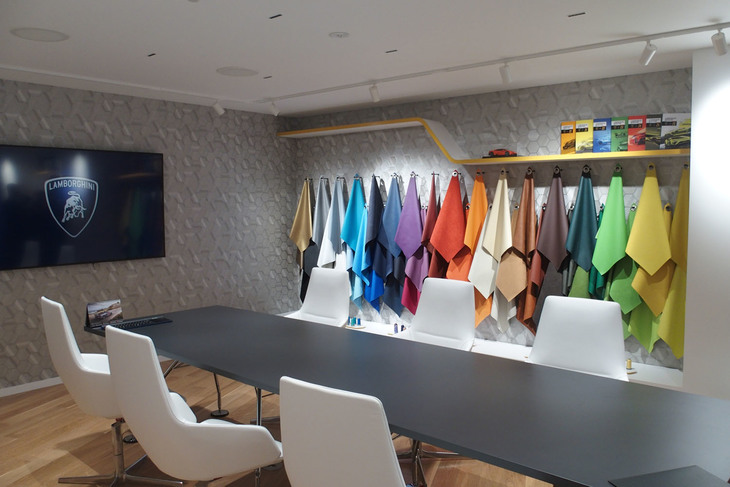 「アドペルソナム」の専用ルーム。