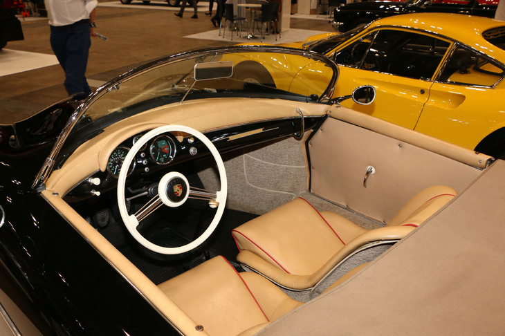 ポルシェ356スピードスター（1955年）／ヴィンテージ湘南