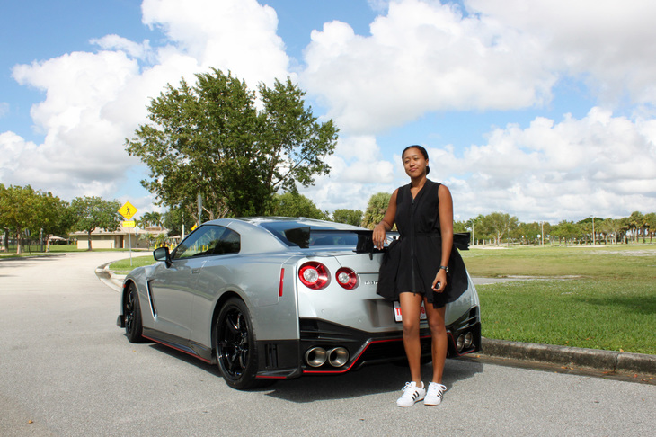 大坂選手は「（速いから）GT-Rが好き」とブランドアンバサダー就任会見でコメントしていた。