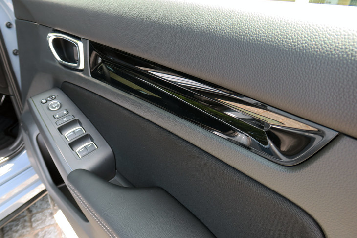 ホンダ・シビックLX（ドアインナーパネル）