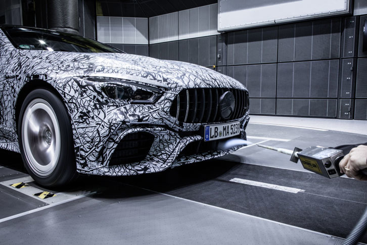 メルセデスAMG GT 4ドアモデル