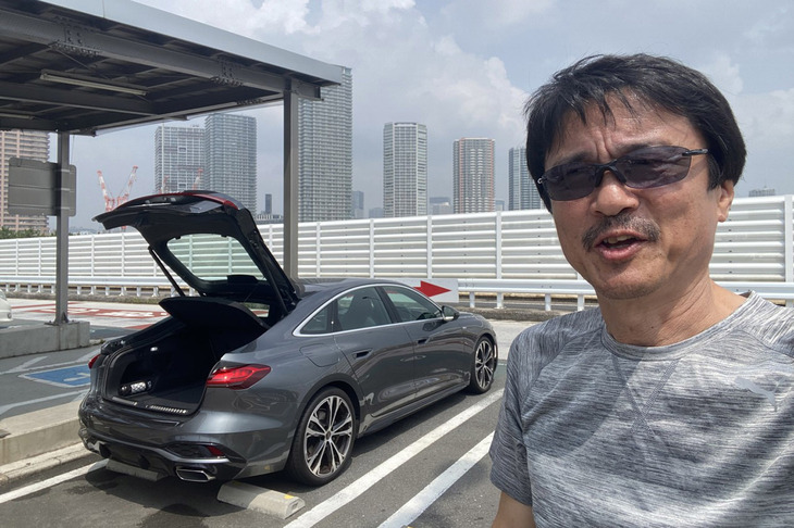 エリート感漂う先代「アウディA6」がお気に入りなので、最新世代の「A5」は気になる存在であった。今回は日本上陸間もない「A5 TFSIクワトロ150kW」のステアリングを握り、首都高に出撃した。果たしてその走りやいかに。