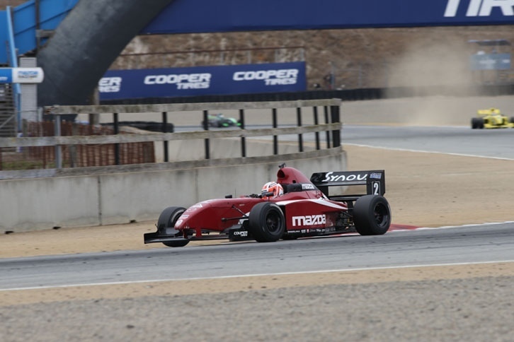 レネシス・ロータリーエンジンを搭載するフォーミュラカー、プロマツダ。